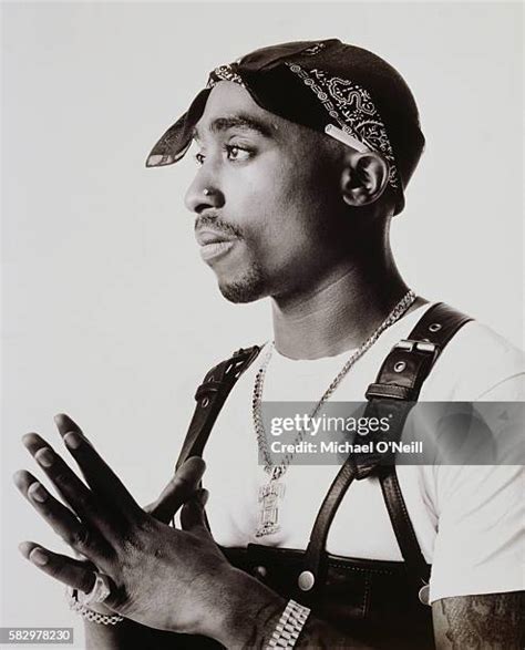 photo de 2pac|2,762 Tupac Shakur Photos & High Res Pictures